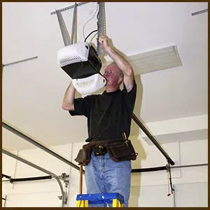 Express Garage Doors Country Club Hills, IL 708-586-5988 - opener